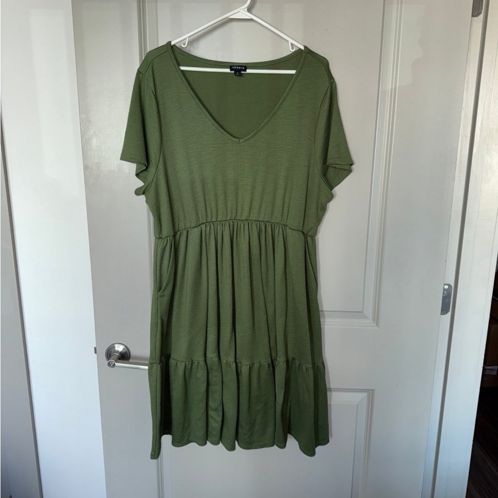 Torrid Green V-Neck Midi Dress